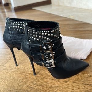 Cesare Paciotti Heeled Booties